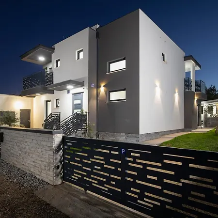 Villa Edis Villa