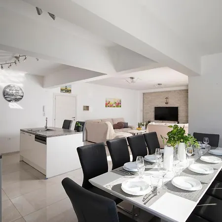 Villa Edis *