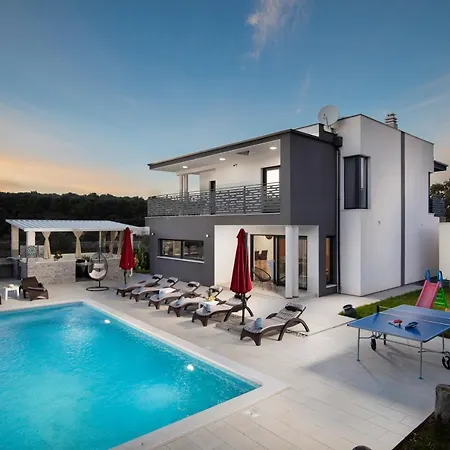 Villa Edis Villa